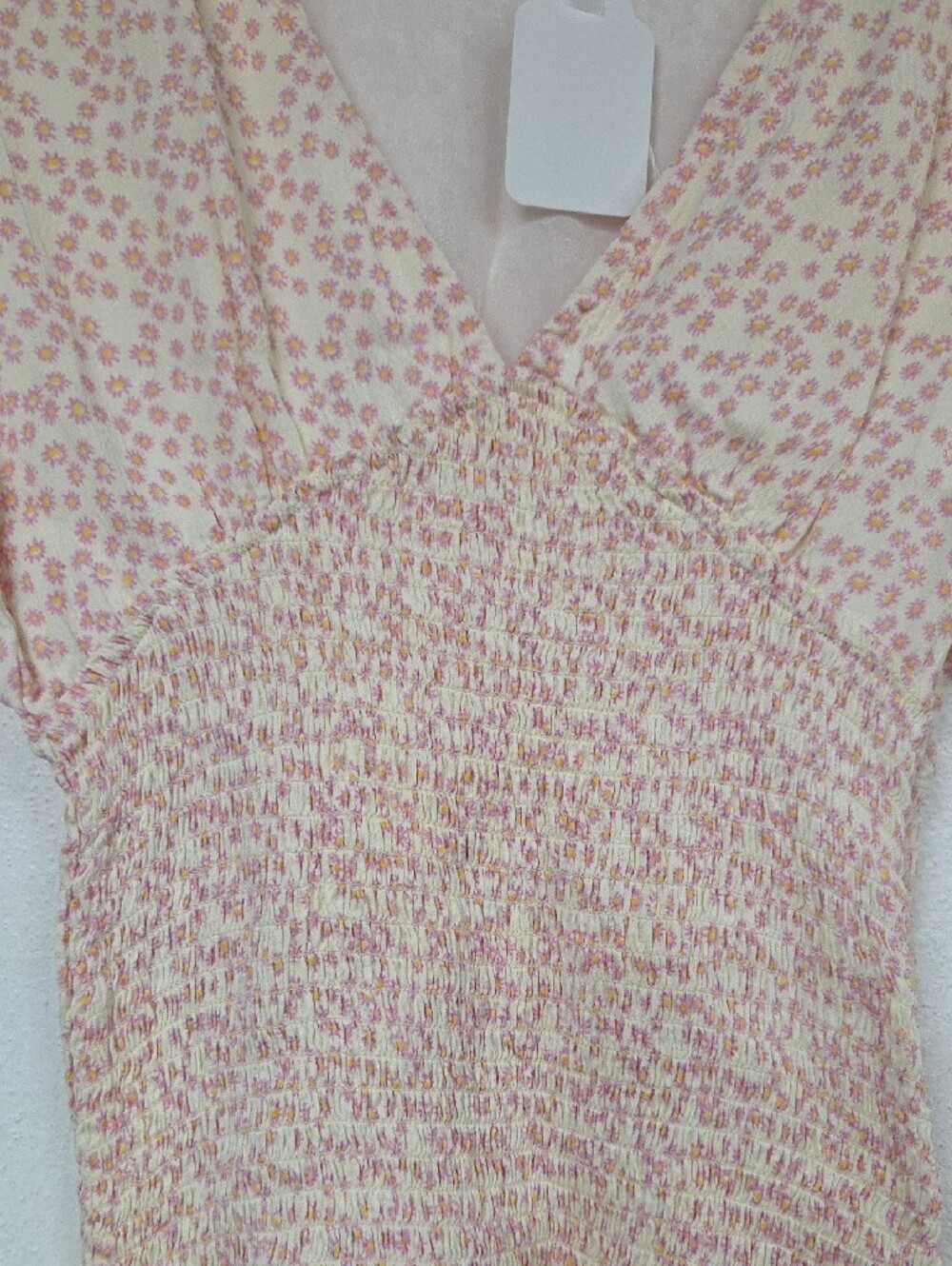 Smocked Pale Pink Floral V-Neck Mini Dress - Picture 5 of 12